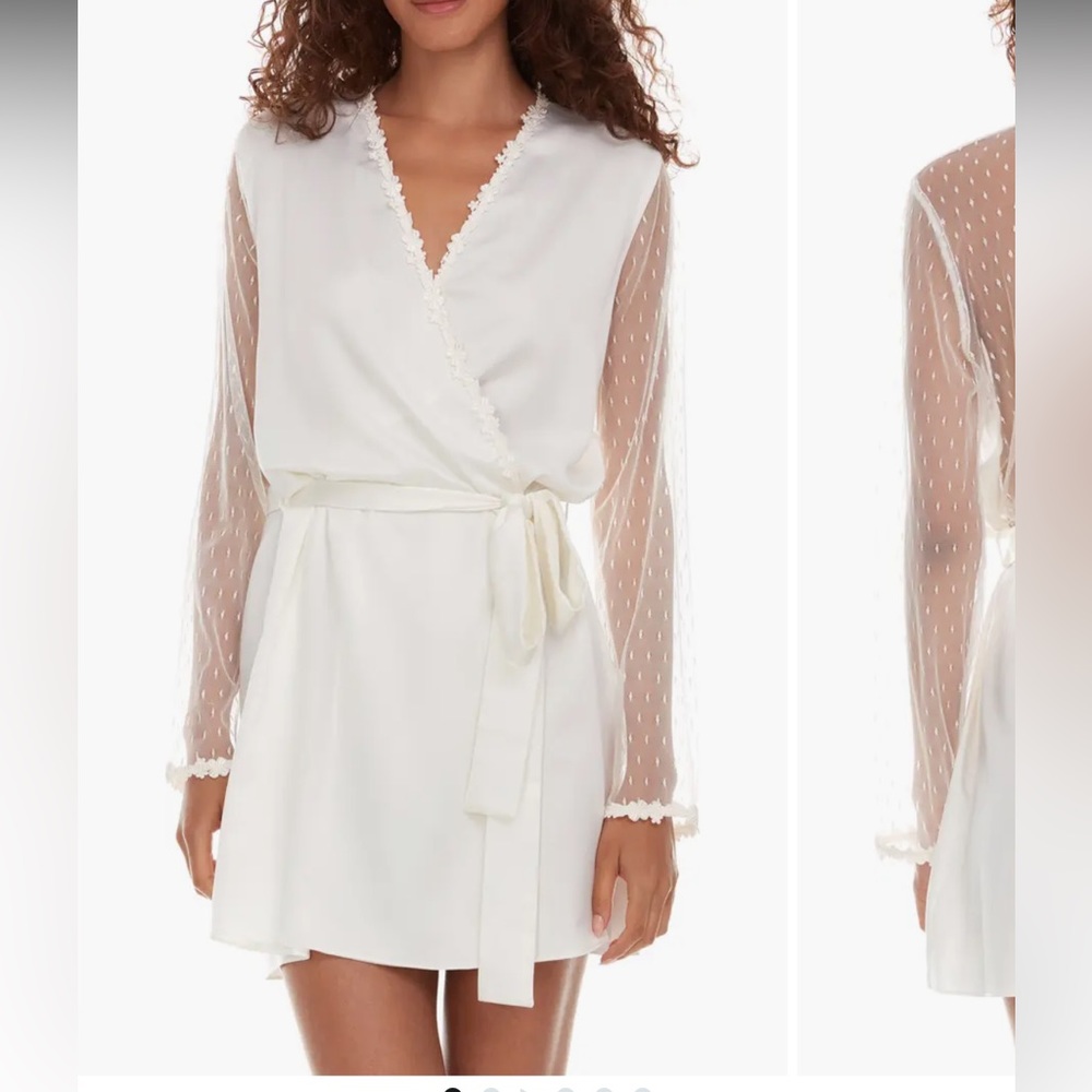 Flora Nikrooz Showstopper Robe
